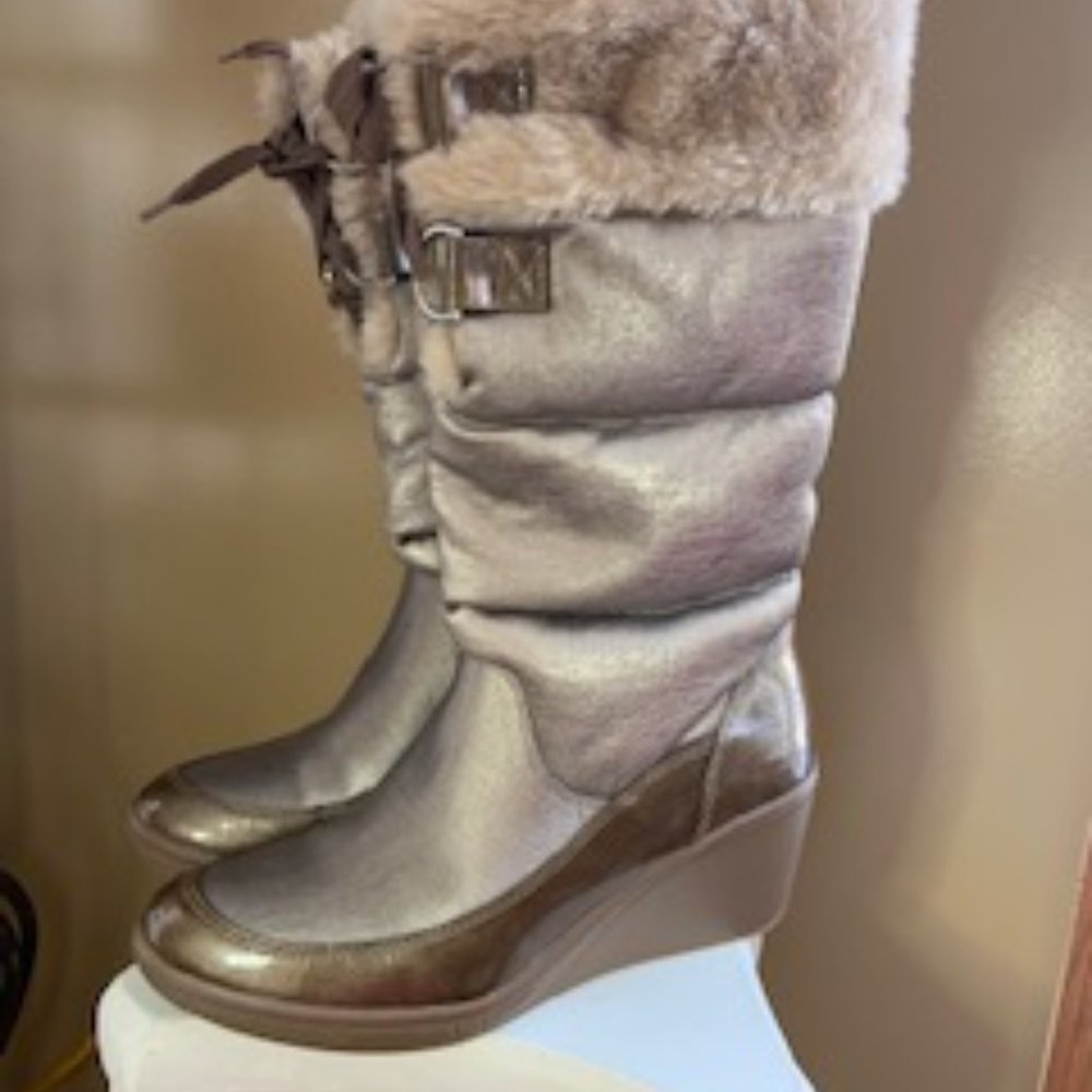 Anne Klein - Picture 3 of 12